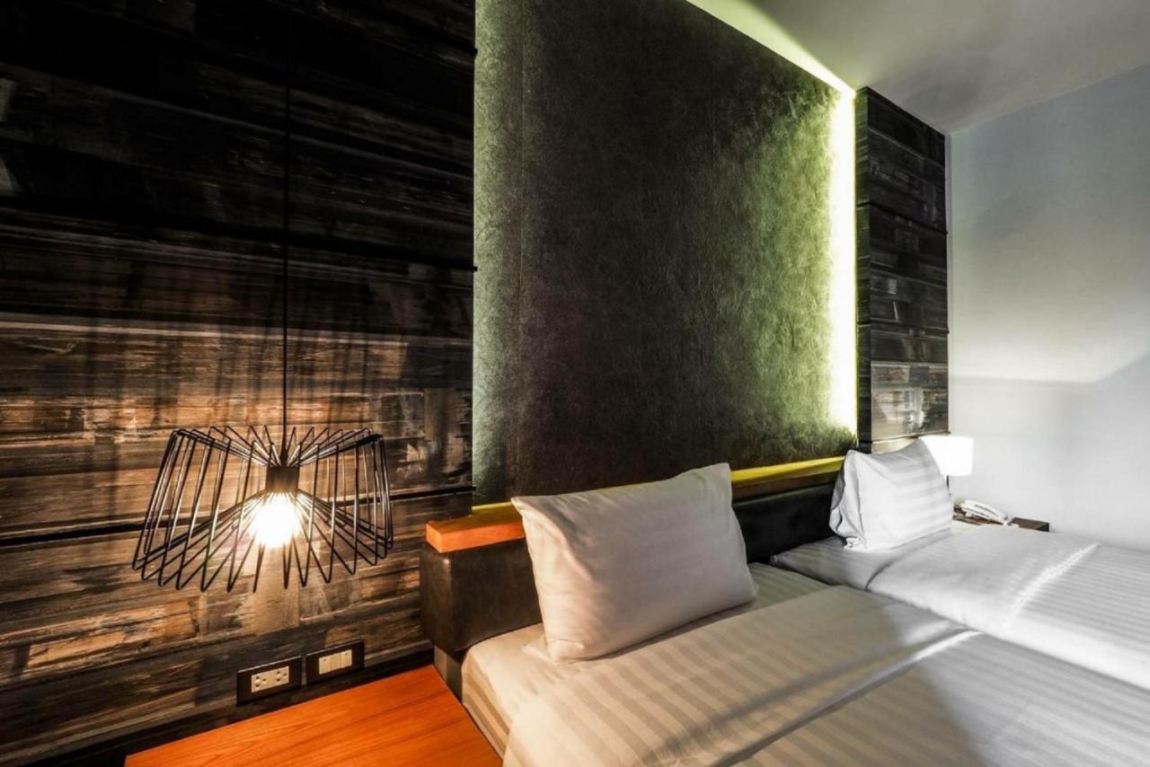 The Glory Gold Hotel Khao Lak Bagian luar foto