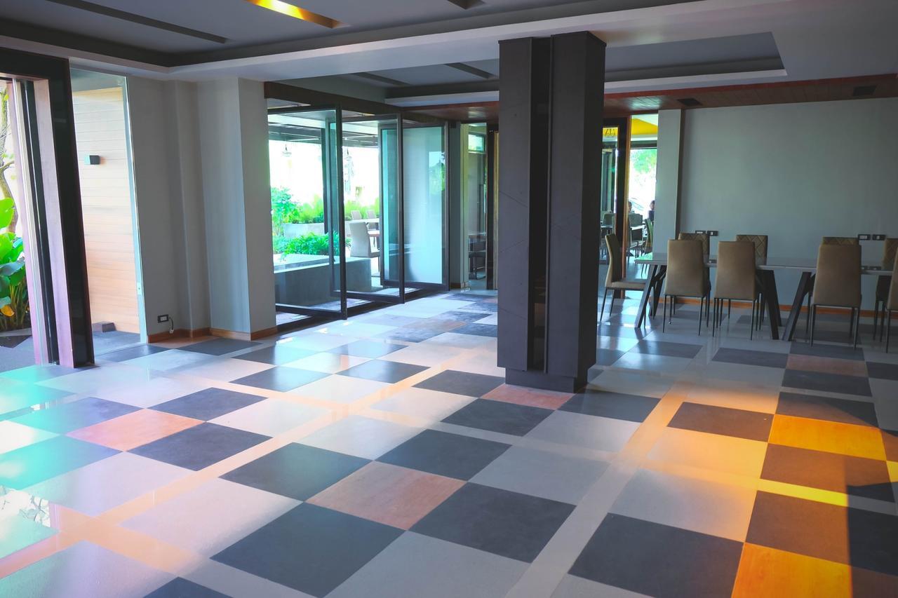 The Glory Gold Hotel Khao Lak Bagian luar foto