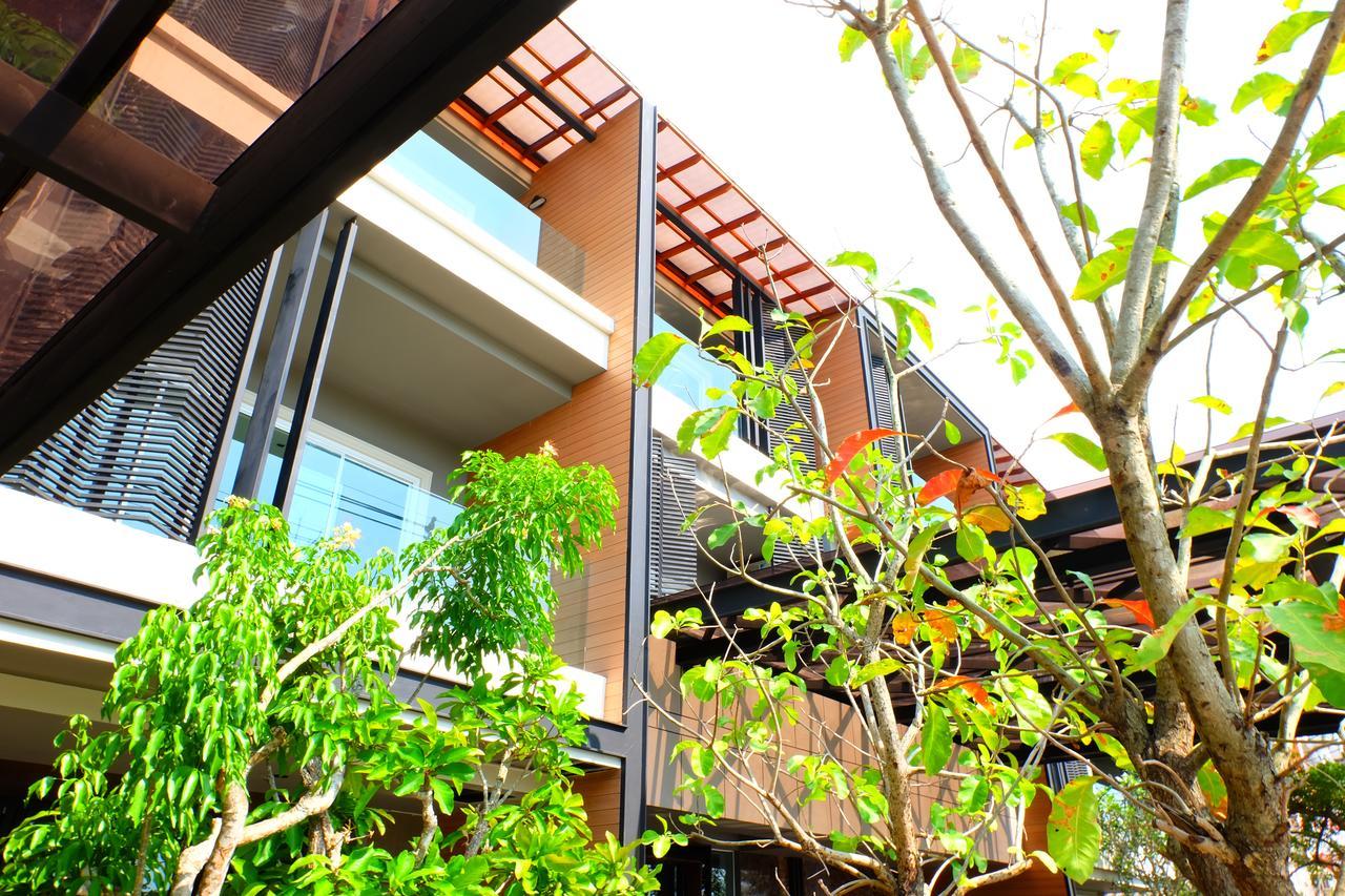 The Glory Gold Hotel Khao Lak Bagian luar foto
